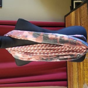 Indiana infinity scarf